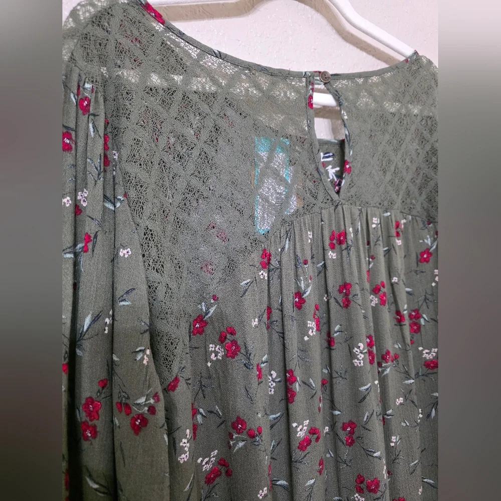 Mason & Belle Floral Embroidered Green Blouse - Picture 7 of 9